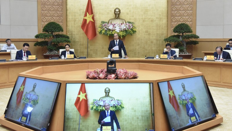 阮春福总理发表讲话。（陈海 摄）