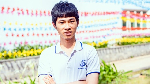 段文孝在国际微电子奥林匹克竞赛上获佳奖。