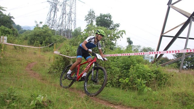 越野自行车赛是在和平省进行的。