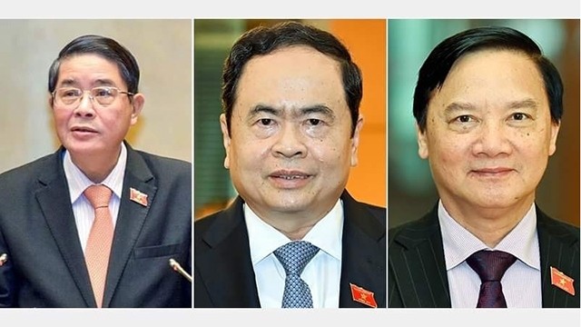 越南国会副主席阮德海、陈青敏、阮克定。