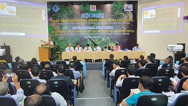 题为“推动九龙江三角洲可持续发展：适应气候变化的农业、水产业和环境”的会议。