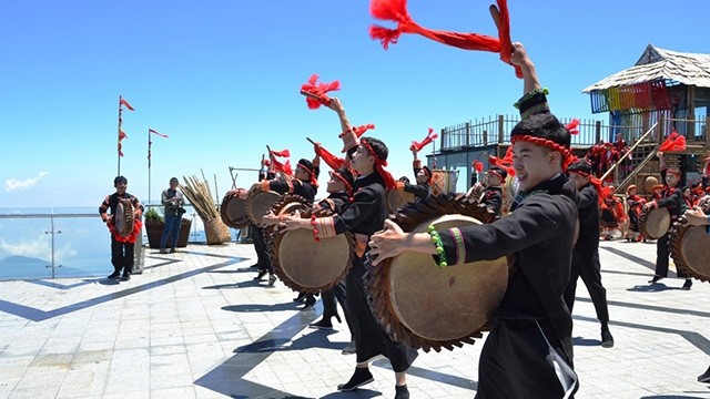 打鼓舞蹈是瑶族的特色民间文化之一。