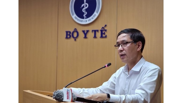 越南卫生部预防卫生局局长邓光晋发言。（图片来源：越通社）