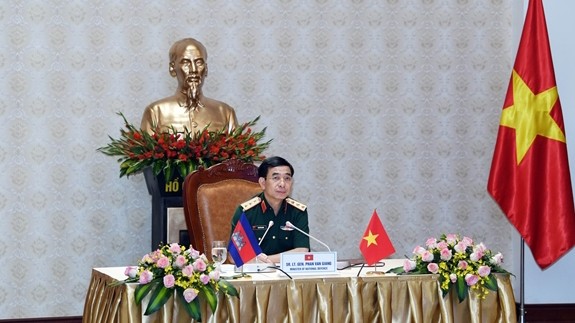 国防部长潘文江上将。（图片来源：人民军队报网）