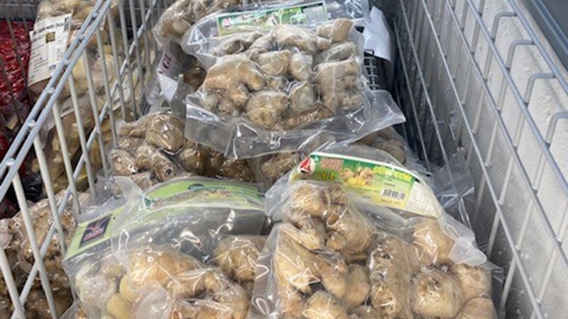 在悉尼Haymarket的一家超市上出售的越南生姜。