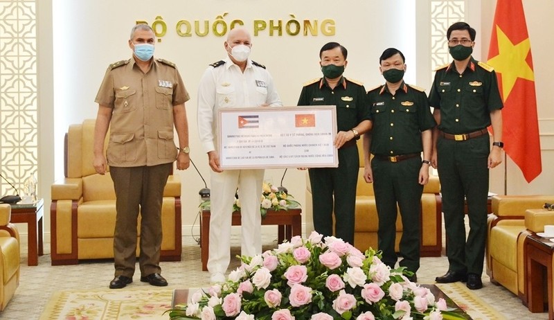 越南国防部向古巴捐赠防疫物资。（图片来源：人民军队报网）
