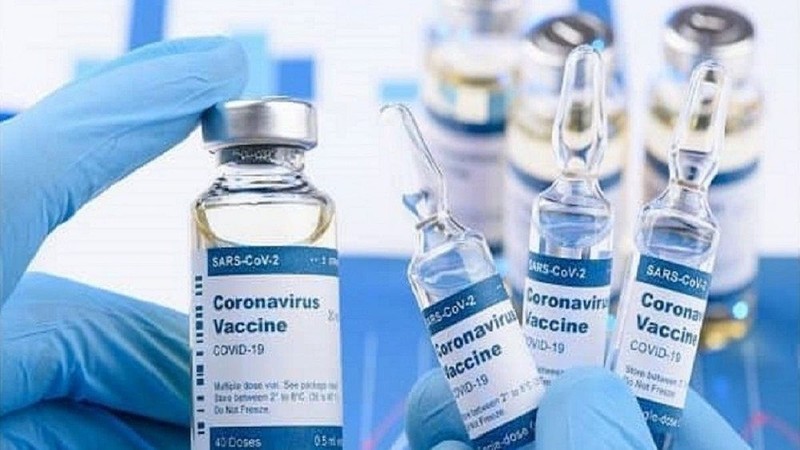 附图：联合国安理会就全球新冠疫苗分配决议执行情况进行磋商。