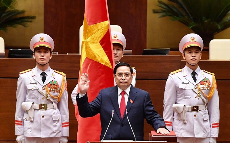 范明正同志宣誓就职越南政府总理。（图片来源：人民报网）