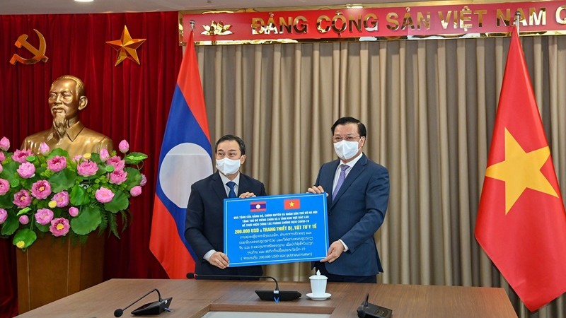 河内助力老挝各地抗击新冠肺炎疫情。