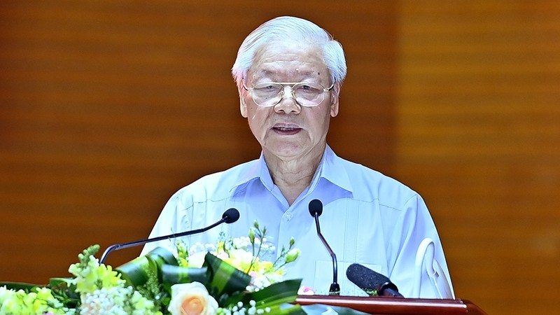 越共中央总书记阮富仲发表讲话。（登科 摄）