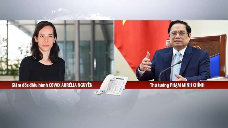 政府总理范明正同COVAX机制执行负责人奥蕾莉亚·阮举行视频会议。（图片来源：VGP）