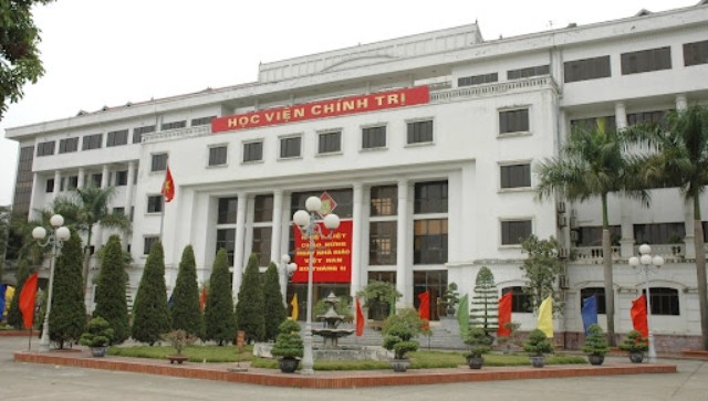 越南国防部政治学院。