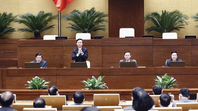 全国贯彻落实中央政治局关于第十五届国会立法工作方向的第19号结论视频会议。