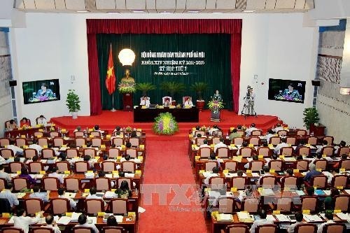 第十四届河内市人民议会第七次会议在河内开幕。 (Photo: 图片来源：越通社)