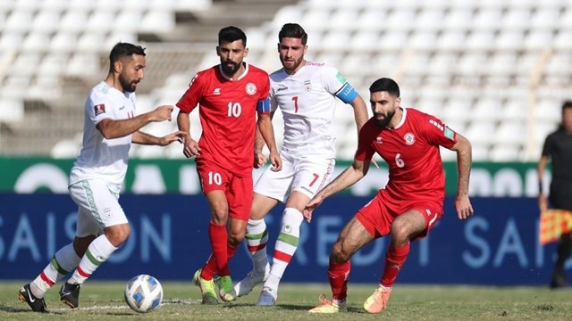 伊朗队2-1逆转绝杀黎巴嫩队。