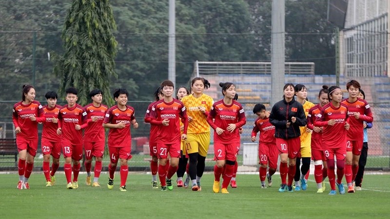 越南国家女足队为国际比赛做好准备。