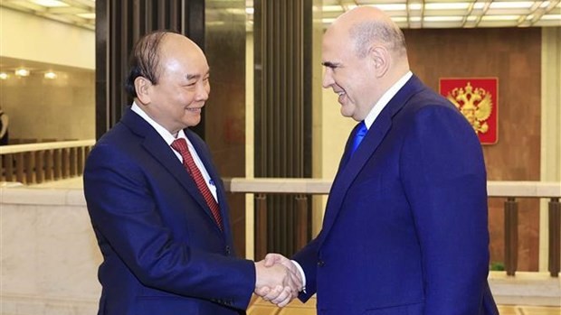 越南国家主席阮春福会见俄罗斯总理米哈伊尔·米什廷。