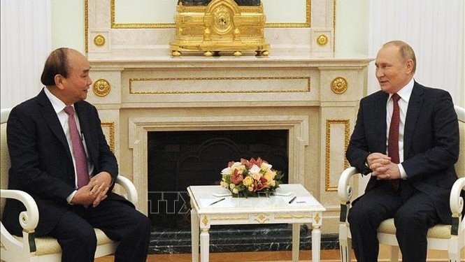 阮春福主席和普京总统举行会谈。