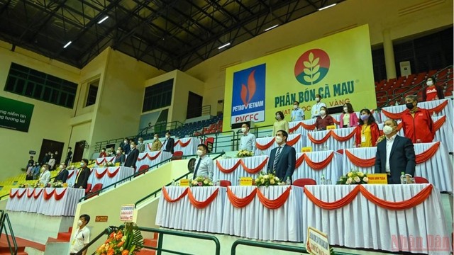 2021年“越南油气杯”第39届《人民报》全国乒乓球锦标赛闭幕式。