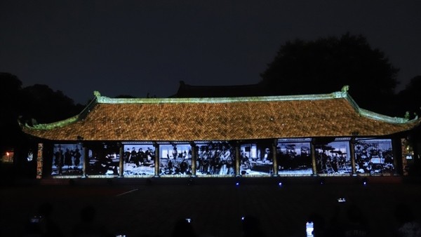 通过3D投影技术弘扬越南文庙国子监遗产价值。