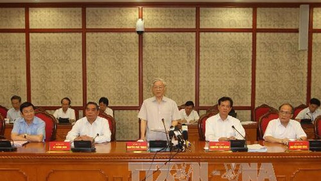 越共中央总书记阮富仲在会议上发表讲话。 (Photo: 图片来源：越通社)