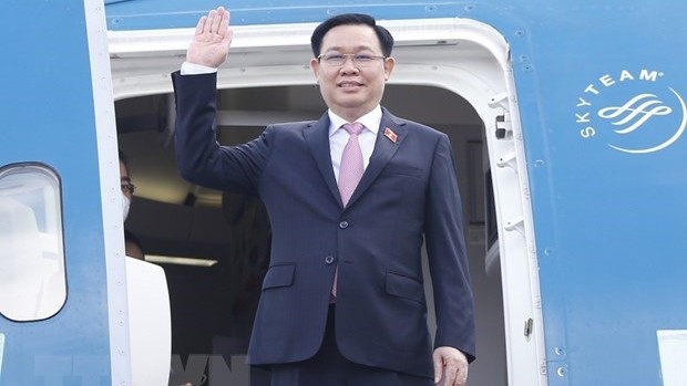 越南国会主席王廷惠启程对韩国和印度进行正式访问。