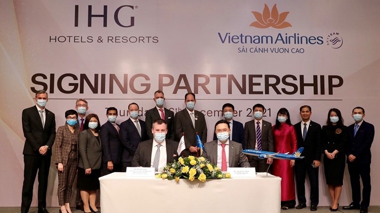 越航与洲际酒店集团 (IHG)签署合作协议。