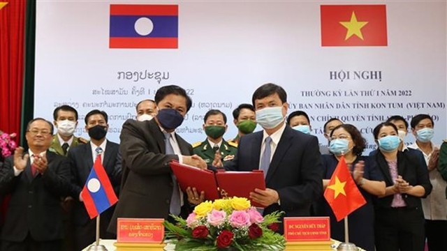 越南崑嵩省与老挝阿苏坡省合作预防自然灾害。