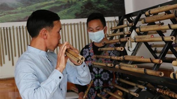 马阿壮已向市场销售200多管笛子，销售方式以线上销售为主。