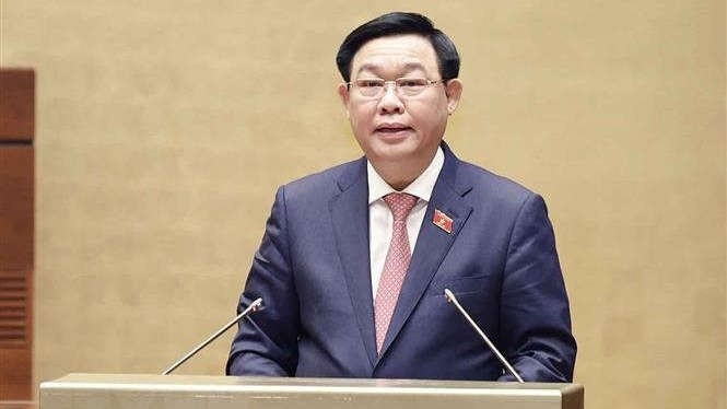 国会主席王廷惠在会议上发言。（图片来源：越通社）