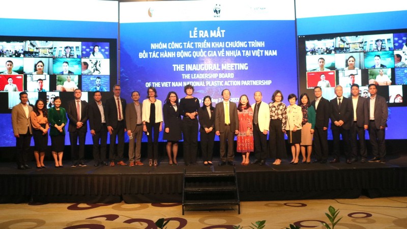 越南国家减少塑料废物伙伴关系行动计划工作小组正式亮相。