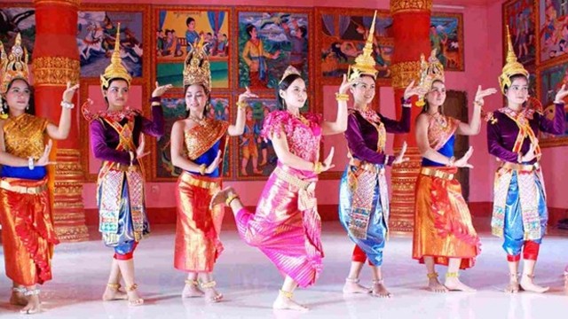 越南后江省高棉族阿岱演唱艺术被列入国家级非物质文化遗产 。